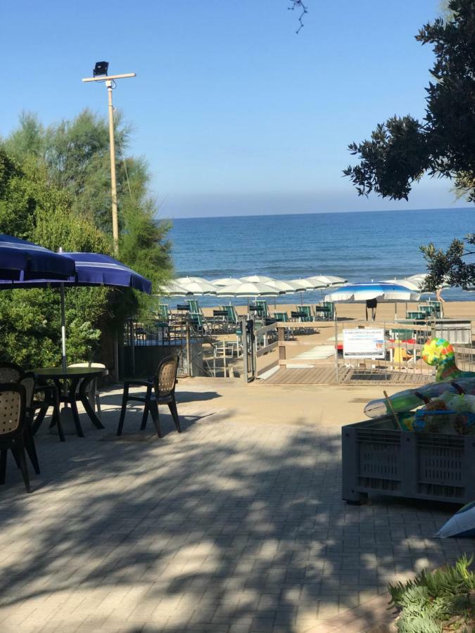 Casalmare Apartment San Vincenzo Bagian luar foto
